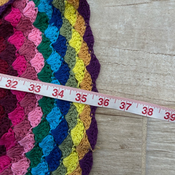 Double Zero Multicolored crocheted Vest - Picture 3 of 11